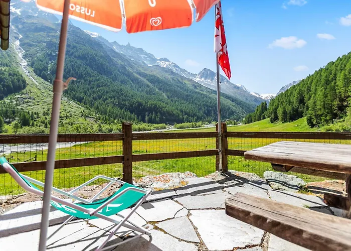 Chalet à Arolla 8 Personnes - Vue, Nature&parking Privé *